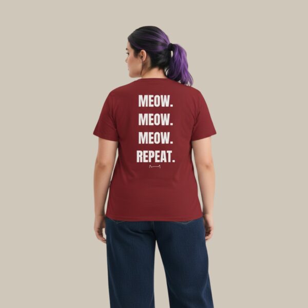 t-shirt meow.repeat. - DosGatos t-shirt meow repeat minimalist cat streetwear front view